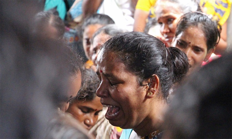 पूर्वी भारतमा नक्कली मदिरा सेवनबाट १३ जनाको मृत्यु