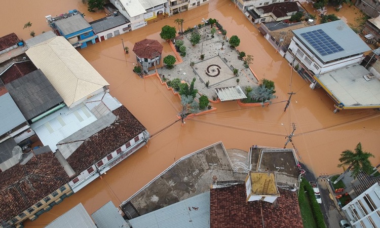 ब्राजिलमा भारी वर्षा र बाढीबाट ३७ को मृत्यु, हजारौँ विस्थापित
