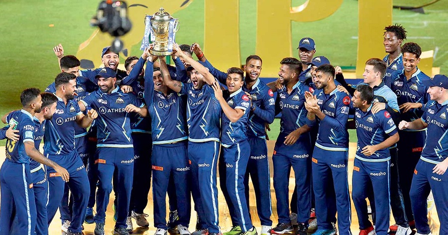 नवप्रवेशी गुजरात टाइटन्सलाई आईपीएलको उपाधि