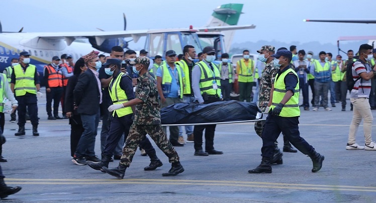 तारा एयरको विमान दुर्घटनामा मृत्यु भएका १२ जनाको शव काठमाडौं ल्याइयो