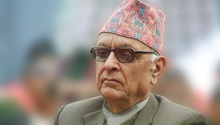 सरकारले किसानलाई पेन्सन दिन्छु भन्नु हावादारी गफ हो : डा. लोहनी