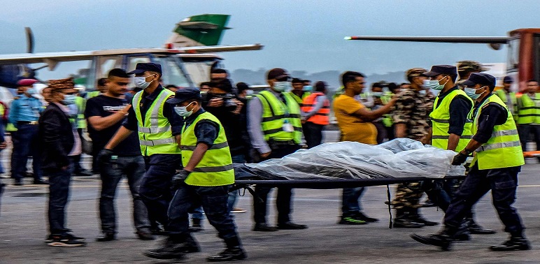 विमान दुर्घटनामा मृत्यु भएकाको शव आज परिवारलाई बुझाइने