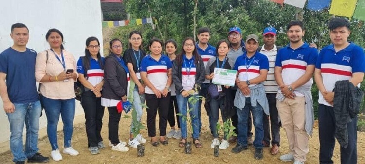 माछापुच्छ्रे  बैंकद्वारा विश्व वातावरण दिवस २०२२ को उपलक्ष्यमा वृक्षारोपण