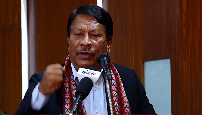 प्रकाशमान सिंह भन्छन्-  ट्राफिक जाम घटाउन स्कुल र अफिस जाने समय फेरौं