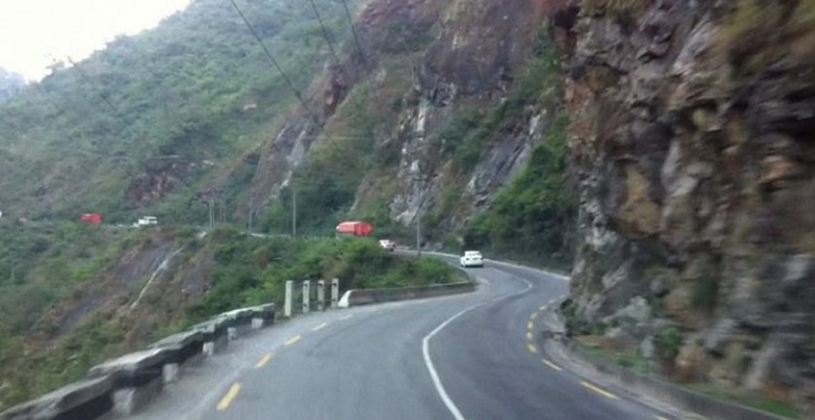 एकतर्फी सञ्चालनमा आयो नारायणगढ–मुग्लिन सडकखण्ड