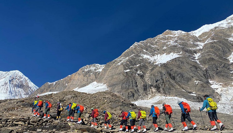 पाँच महिनामा दुई लाख पर्यटक नेपाल भित्रिए