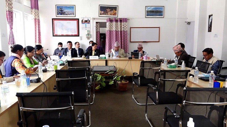 अमेरिका भ्रमणबारे छलफल गर्न संसदीय समितिले प्रधानमन्त्रीलाई बोलायो