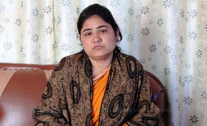 राज्यमन्त्री विमलालाई डिप्रेसनको लक्षण, ‘एकराज खोई ?’ भन्दै  बर्बराउँछिन्