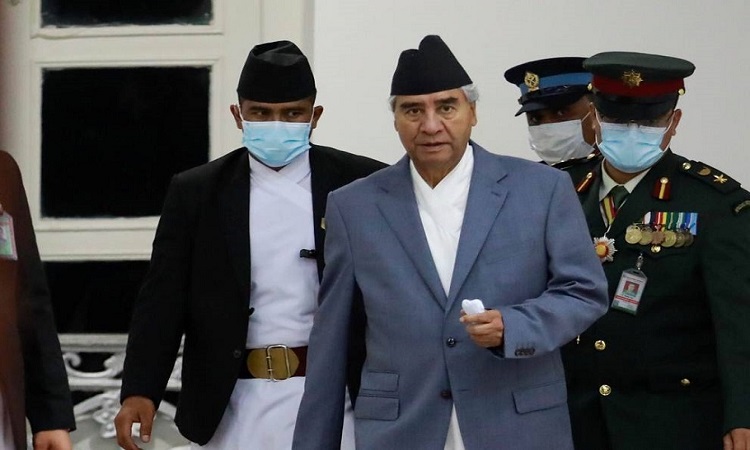 प्रधानमन्त्रीको अमेरिका भ्रमण रद्ध गर्न ९ कम्युनिष्ट घटकको माग