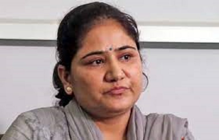 विमला वलीको अर्को नखराः भन्छिन्– राजीनामा दिएकै छैन