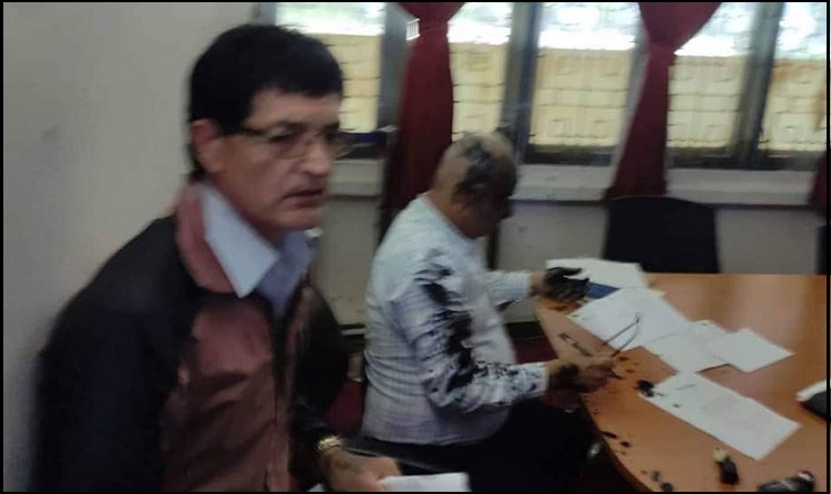 विप्लवका विद्यार्थीले जनक शिक्षाका प्रबन्ध निर्देशकमाथि दले कालोमोसो