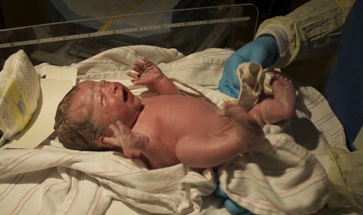 काराङ खोलाको भूतले जन्मेको बच्चालाई खाइदिन्छ !