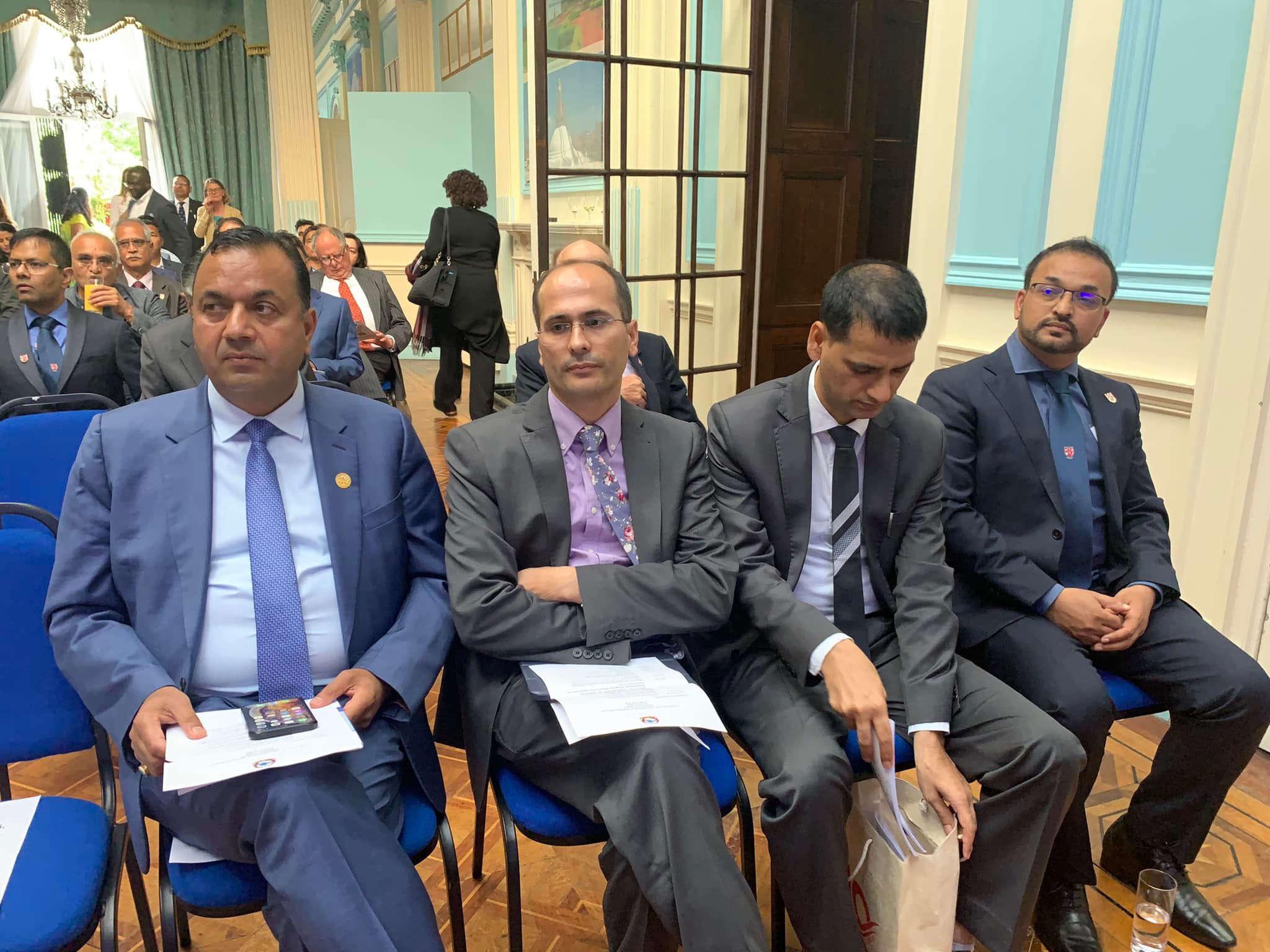 लण्डन लगानी सम्मेलनः सन् २०३० सम्म नेपालमा ५ अन्तर्राष्ट्रिय विमानस्थल, १५ हजार मेघावट बिजुली