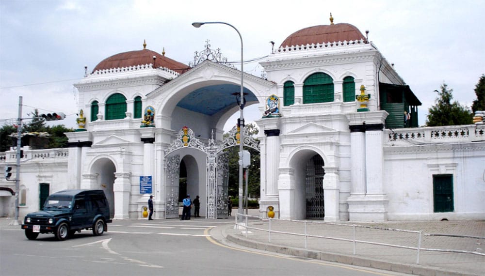 मन्त्रालय छाडेर महँगा होटलमा कार्यक्रम गर्ने क्रम बढ्यो