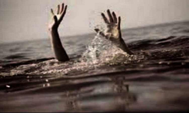 डुबेर दुई जनाको मृत्यु