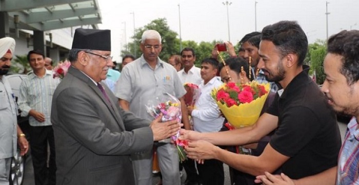 अध्यक्ष प्रचण्ड नयाँ दिल्ली पुगे